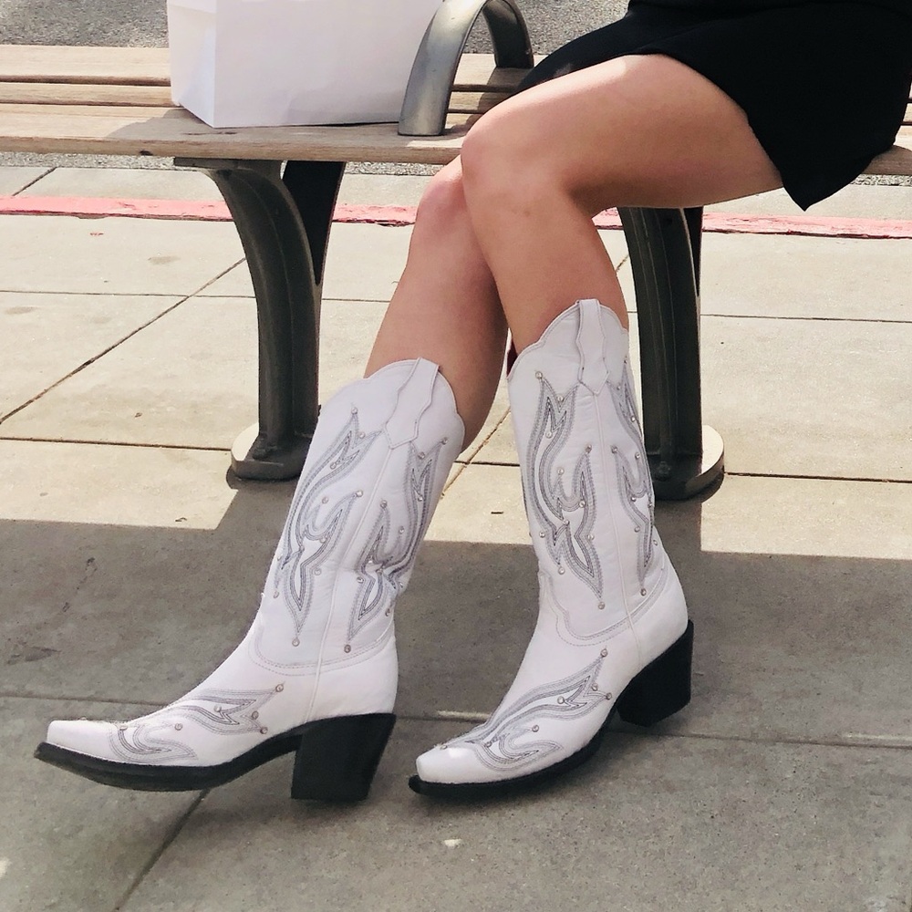 Planet Cowboy White Rhinestone Cowboy Boots